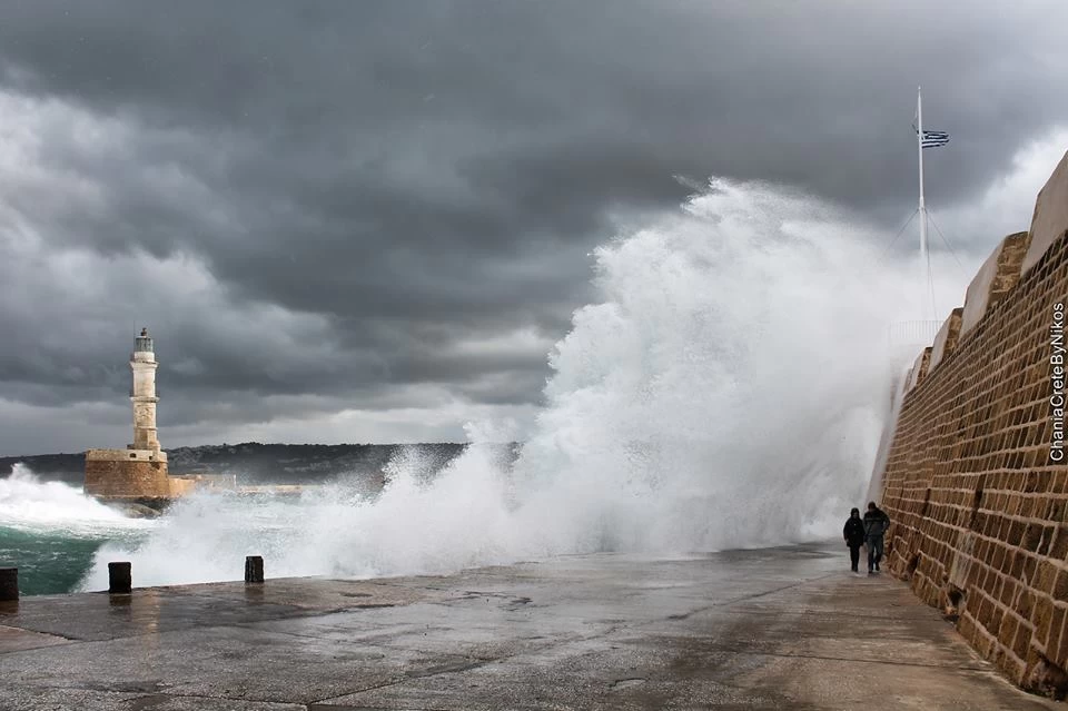 Κρήτη: Συναγερμός για τα ακραία καιρικά φαινόμενα – Τα Χανιά σε κατάσταση έκτακτης ανάγκης